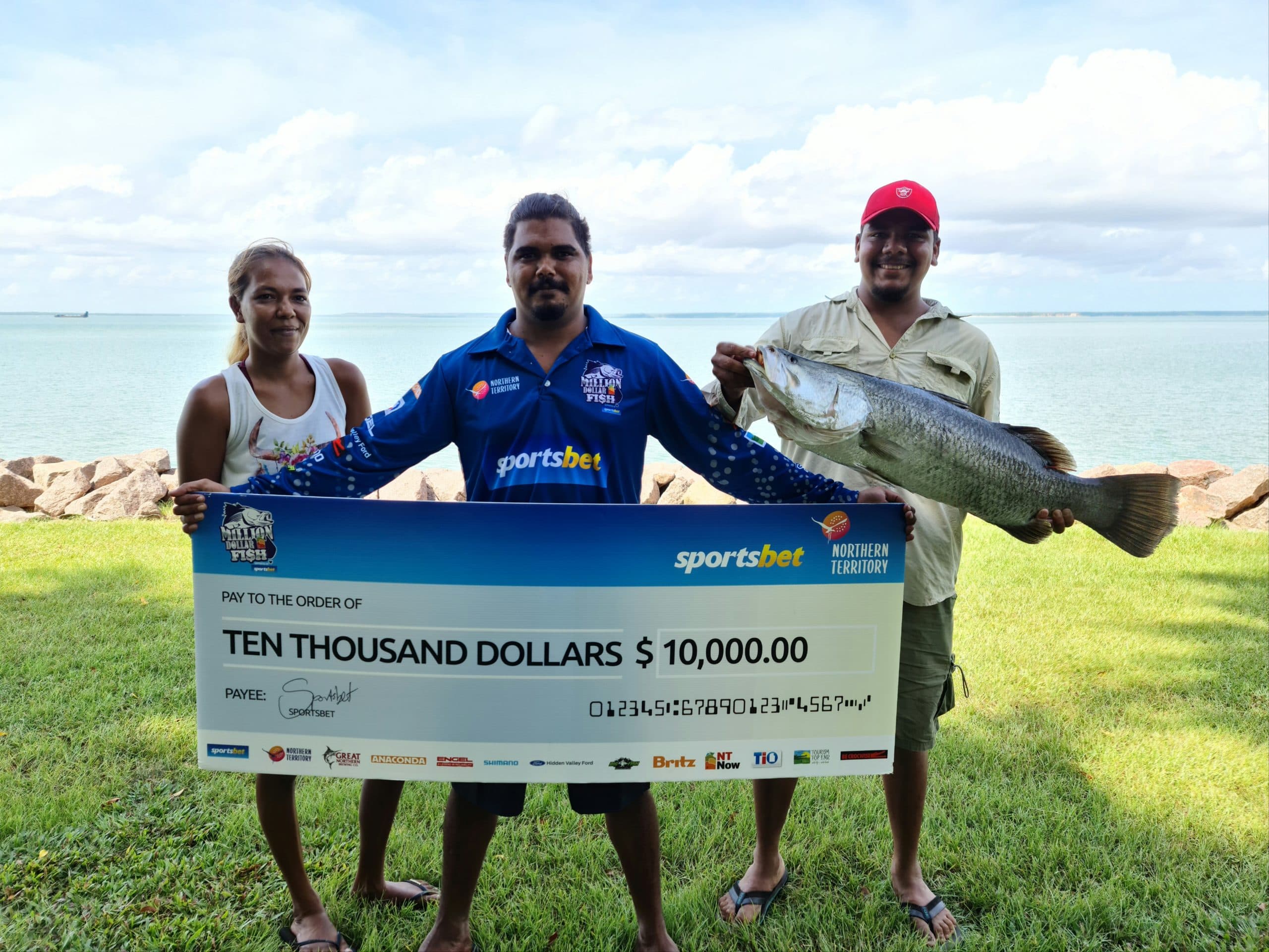 Winning fisho Darryl McLeod with partner Kaitlyn Ah Fat and friend Phillip Ah Fat